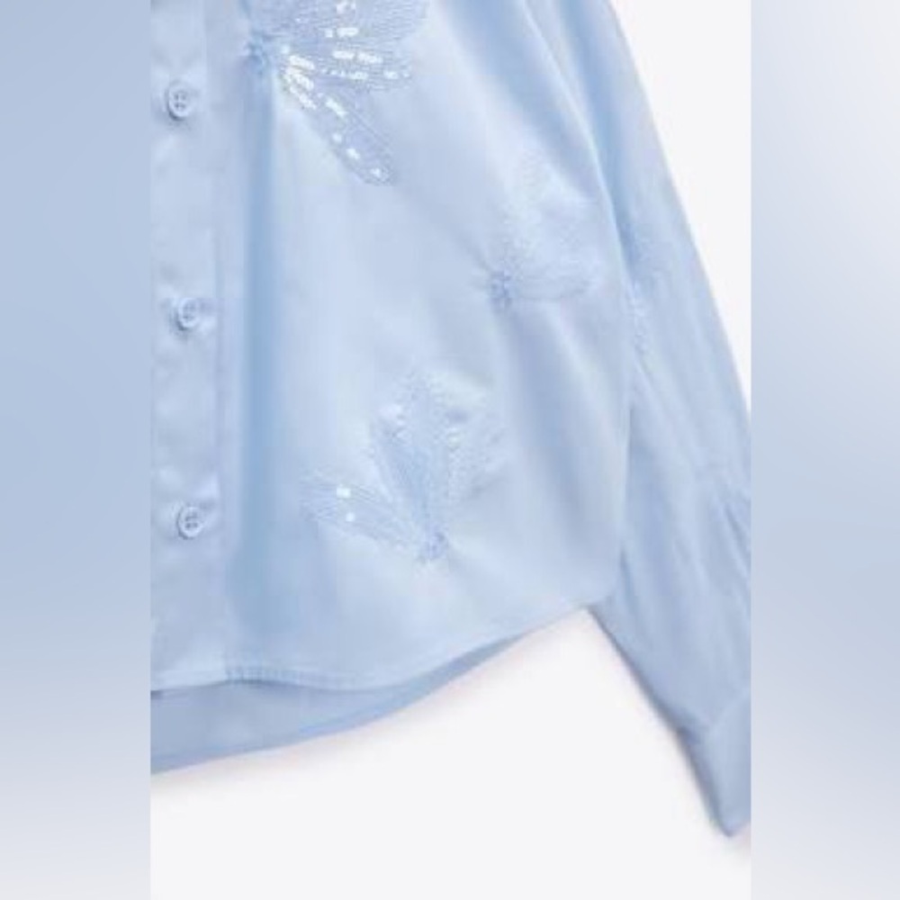 NWT. Zara Light Blue Poplin Sequin Cropped Shirt. Size M. - Picture 6 of 10